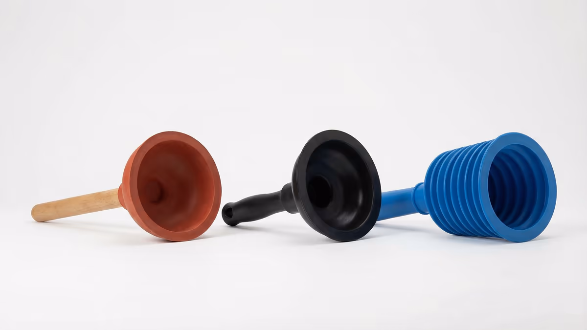 Diferentes tipos de desentupidores de vaso sanitário